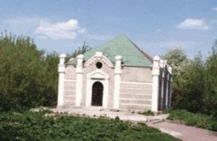 Ohel in Jewish cemetery, 1997